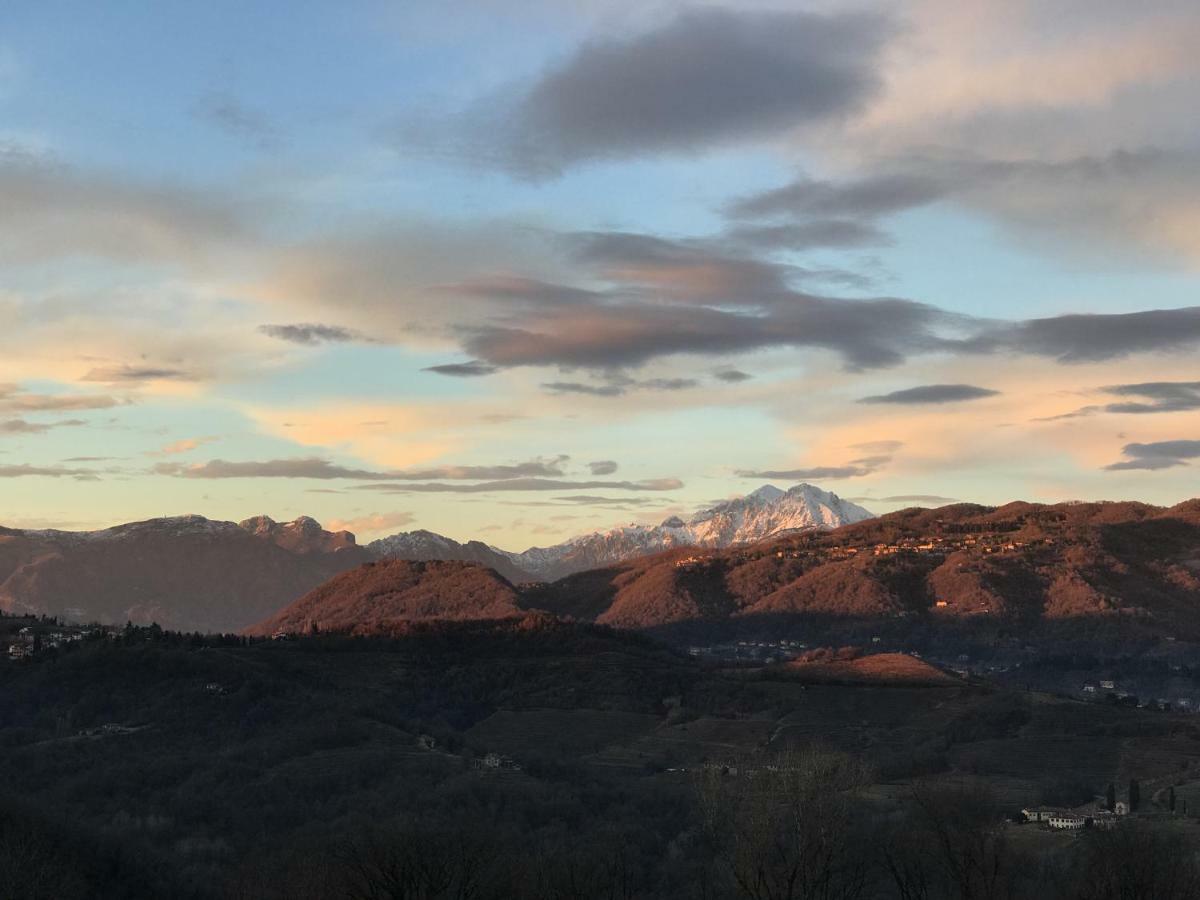 Montevecchia Castagna Amaraヴィラ エクステリア 写真